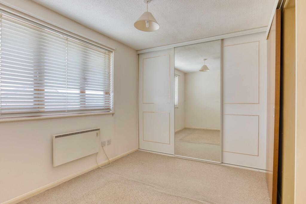 Ewemove Taunton - Allington Close (13)