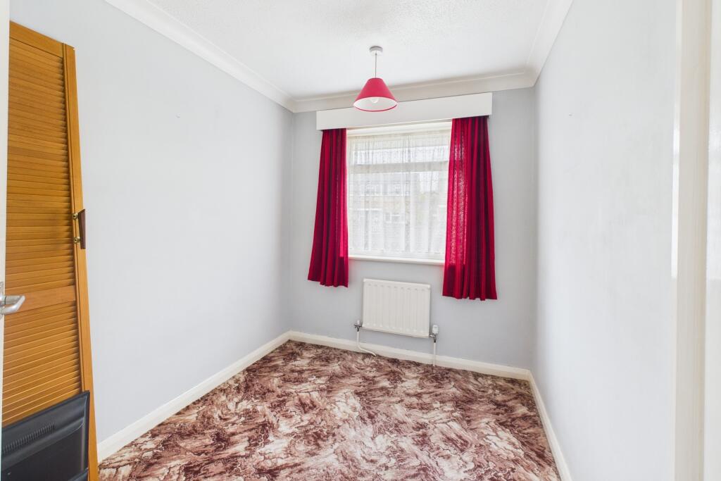 CAM02519G0-PR0334-STILL002