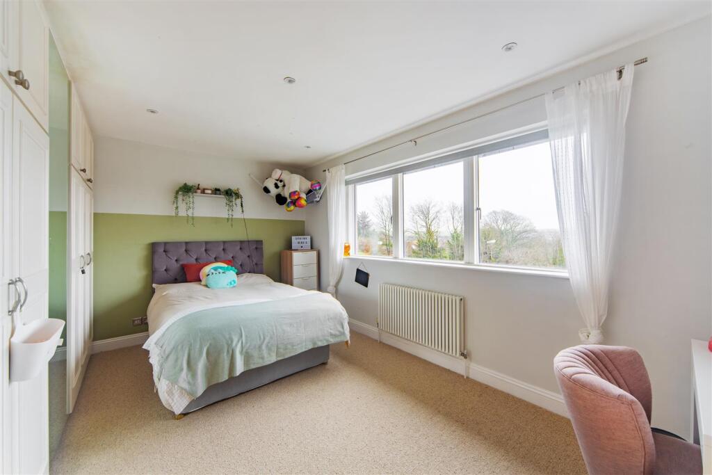 2_WITHDEAN_LANE_25.01.24_NICHOLAS_JAMES_JPEGs-23.j