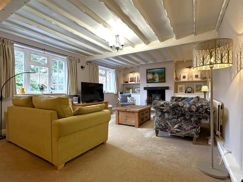 Large Living Room 292