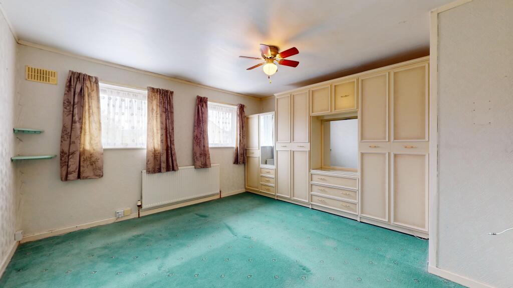 20 Avon Crescent, Brockworth, Gloucester, GL3 4LG