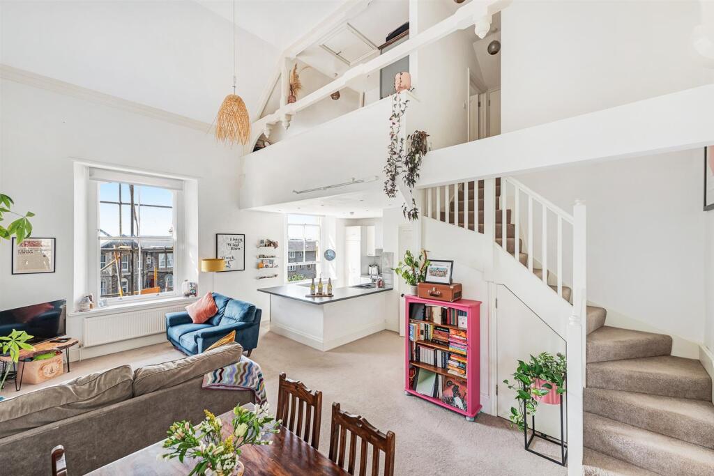 Open Plan Kitchen/Living/Diner