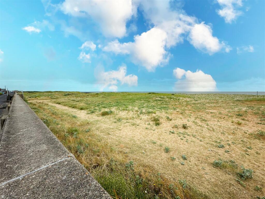 JAYWICK SEA FRONT