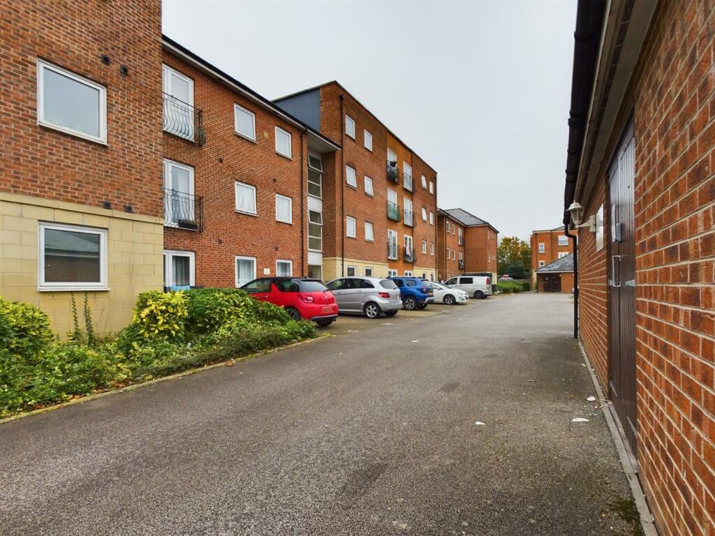 Sutton Terrace (3).jpg