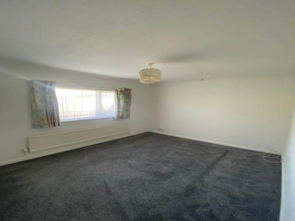 6 Castle View bedroo