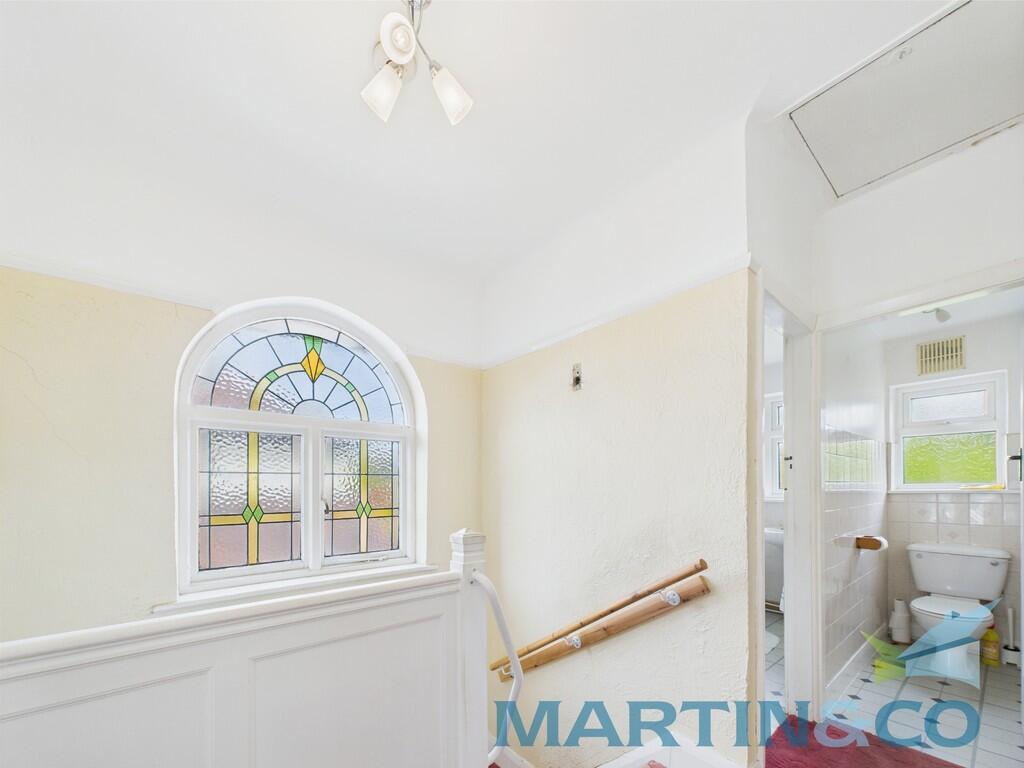 CAM01870G0-PR0163...