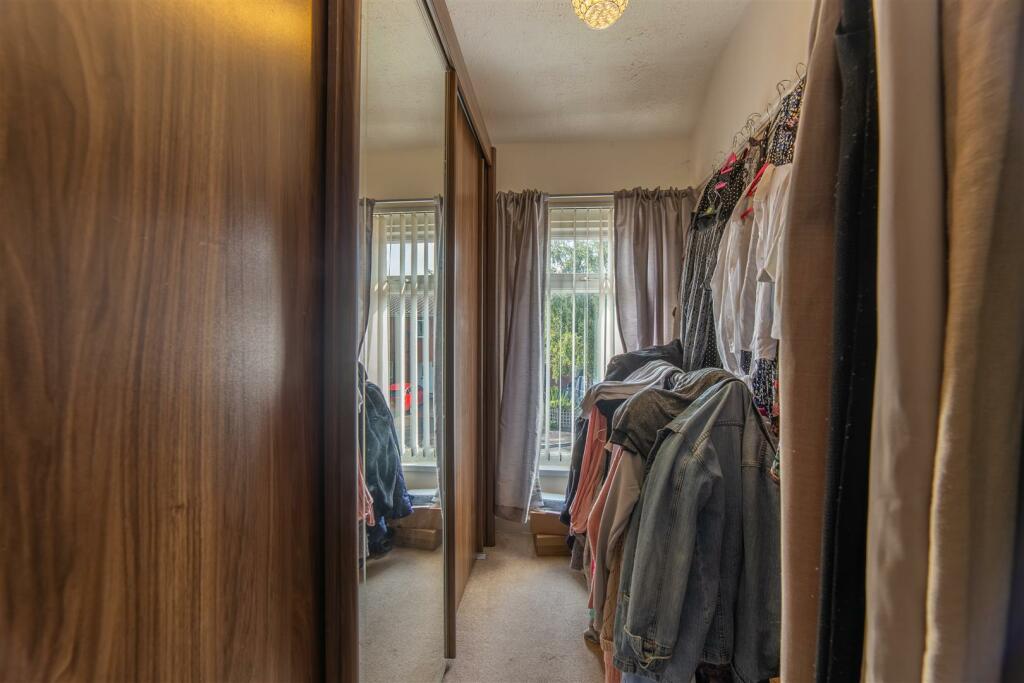 5 Gilwern Place-1.jpg