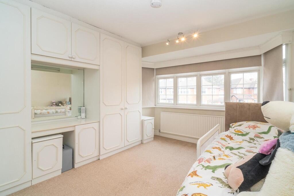 015-51 Wolmer Gar...