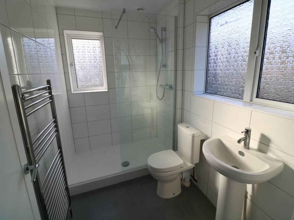Ensuite shower room