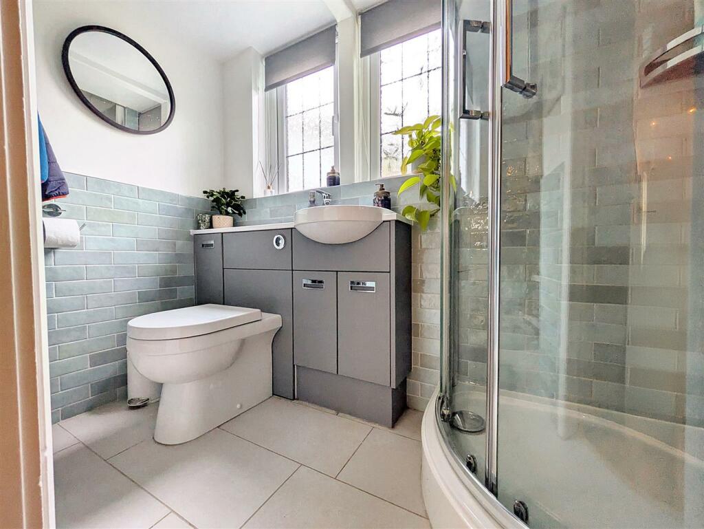 Shower Room.jpeg