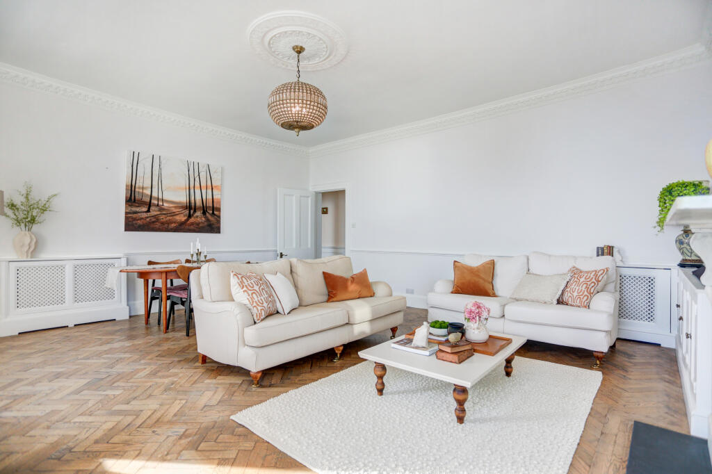 livingarea7