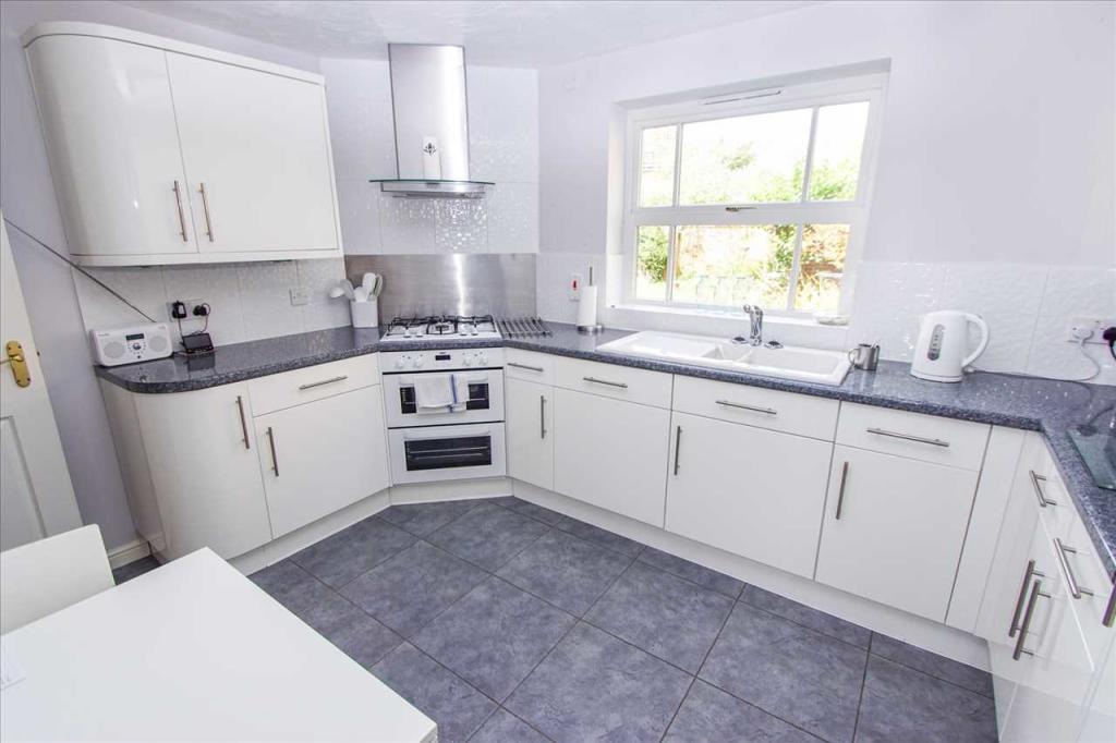 Kitchen/Breakfast