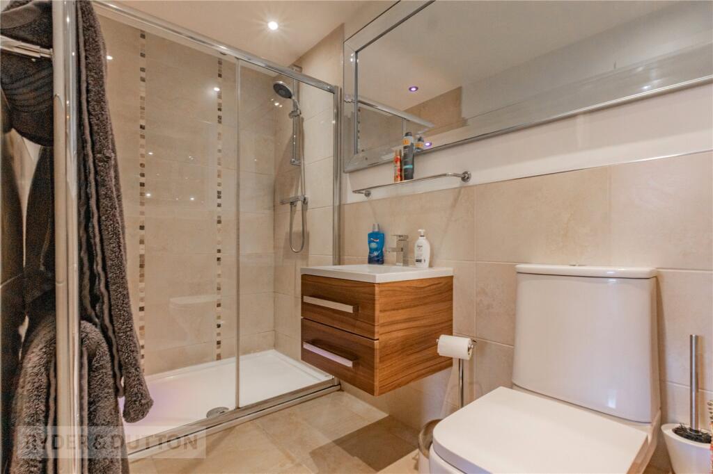 Ensuite