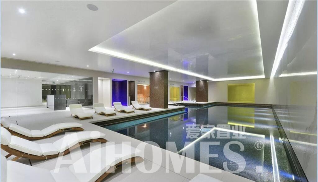 504KH - pool