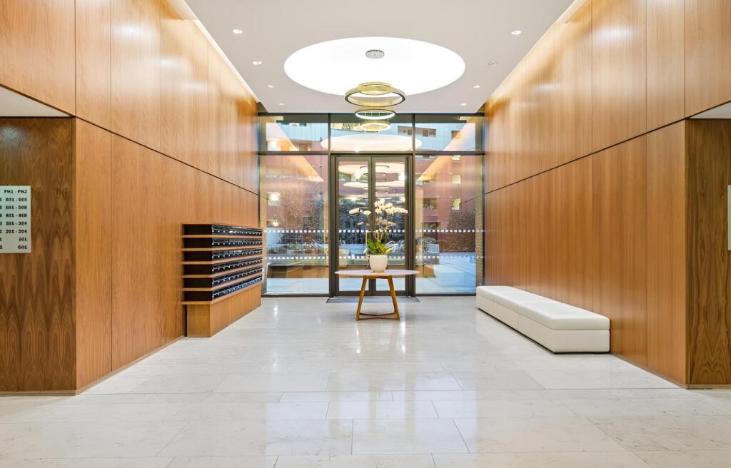608 fitzrovia 10.jpg