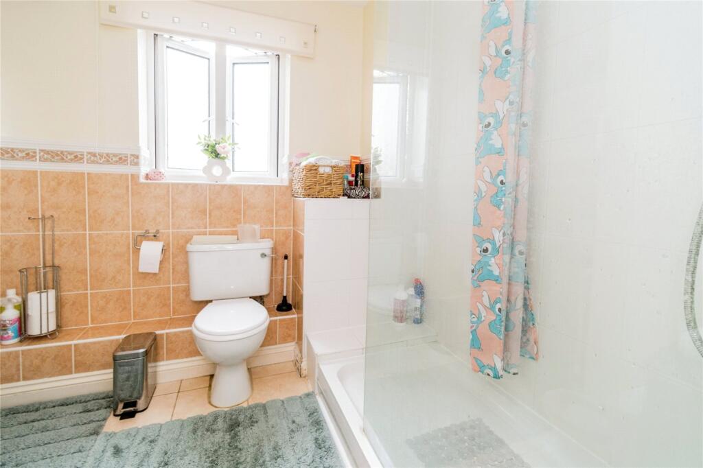 Family Shower Room