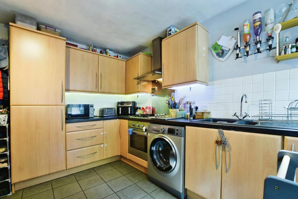 Fitted Kitchen