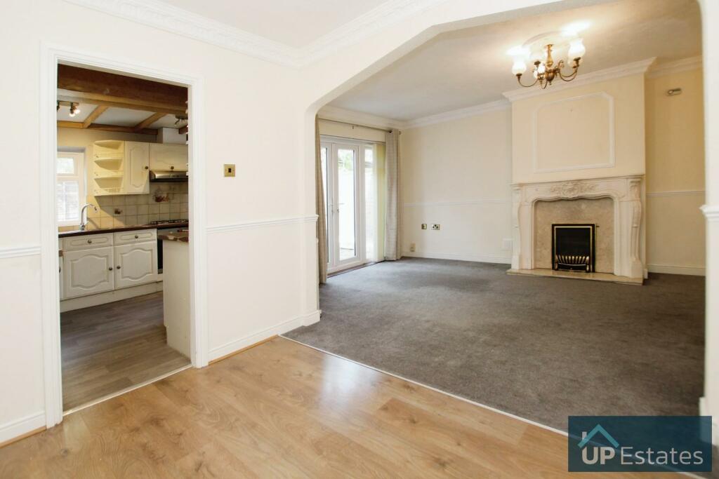 Living Room/Diner