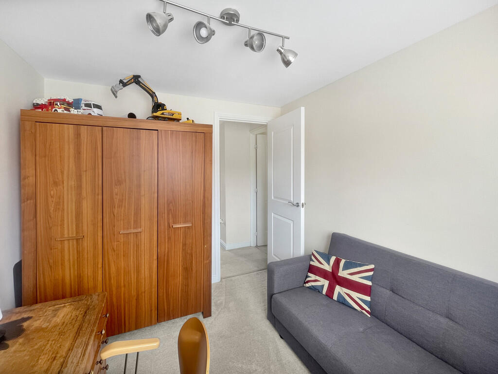 Bedroom4