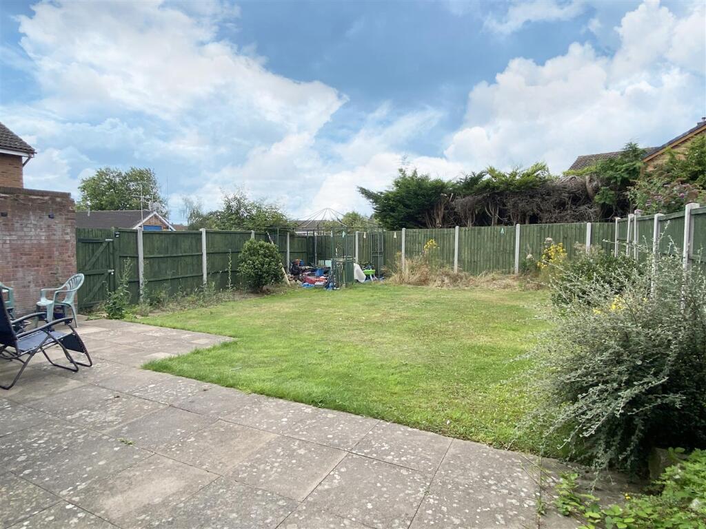 garden.jpg
