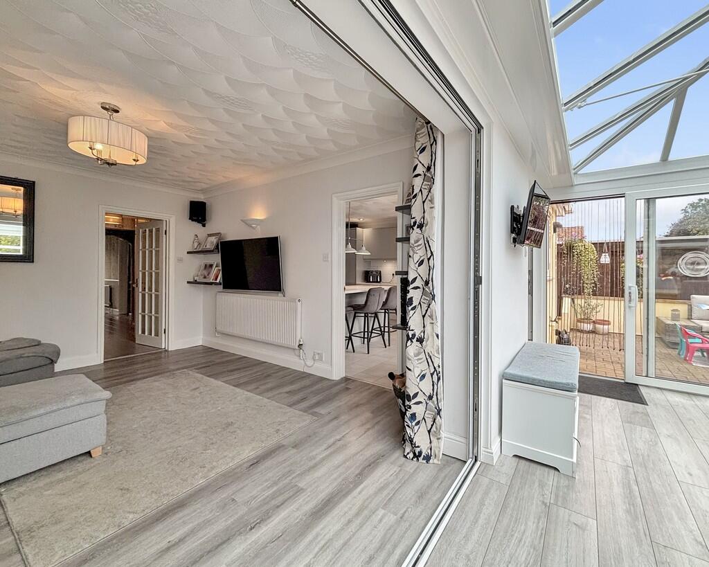 Living/Conservato...