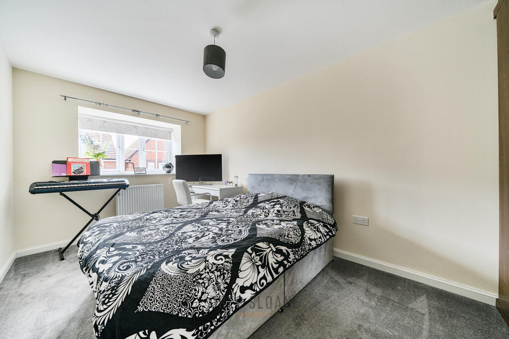 5-6816850f45350-1285430-ARW-5