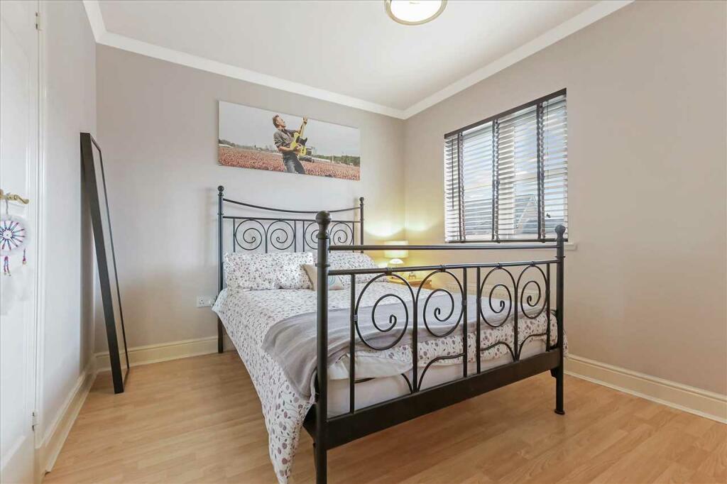 Bedroom Two (1)