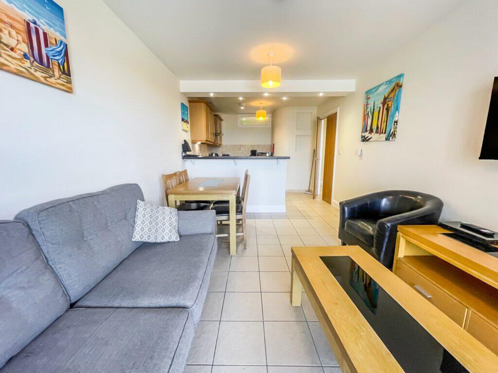 West Beach Westward - Lounge