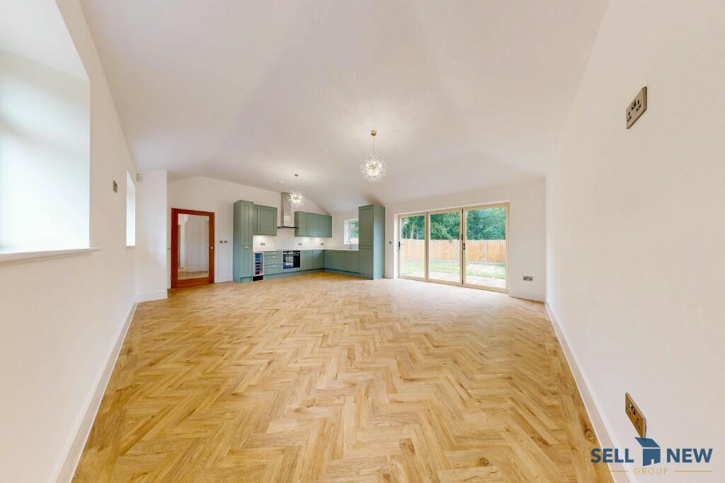 Internal photo 