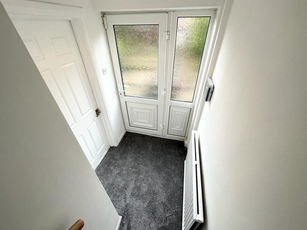 28 br IMG_1049_5_...