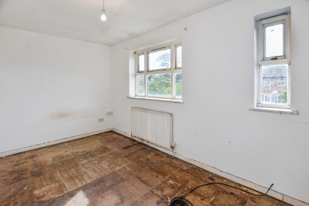 17 Cranberry Lane, Canning Town, London, E16 4PD