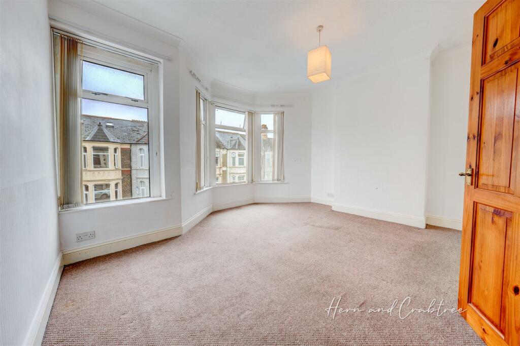 Dogfield Street, Cathays, HernCrabtree (16).jpg