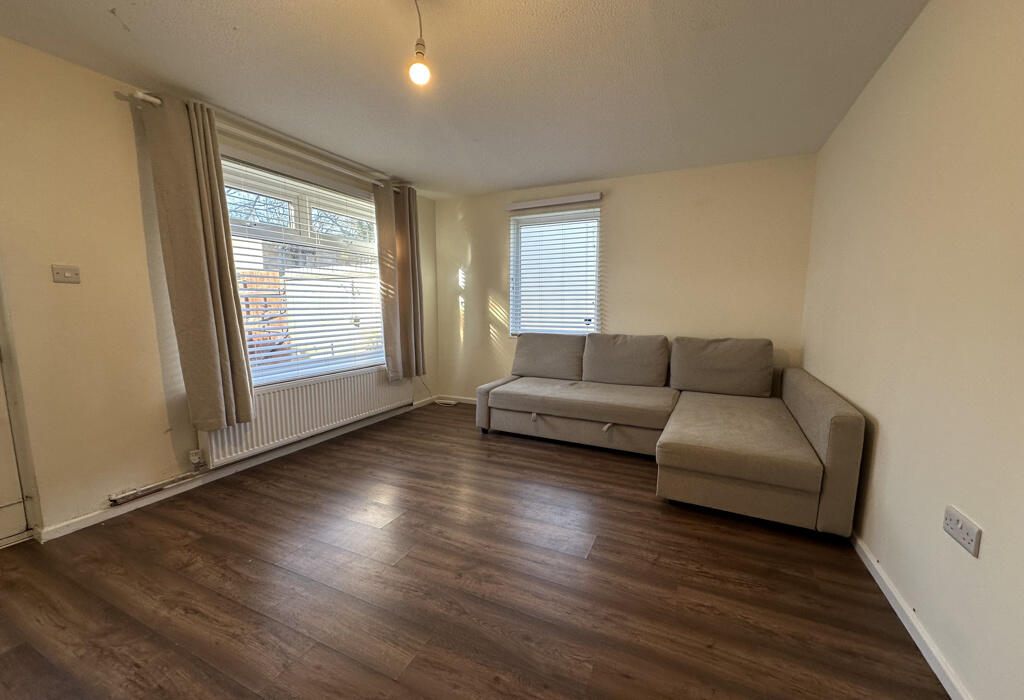 Living room 3
