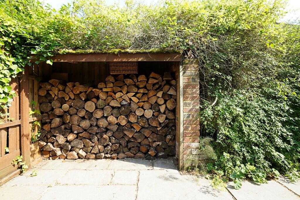 Log store