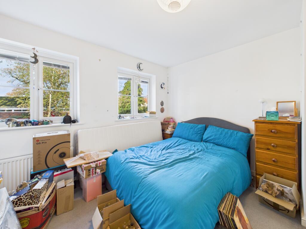 CAM05192G0-PR0179-STILL010