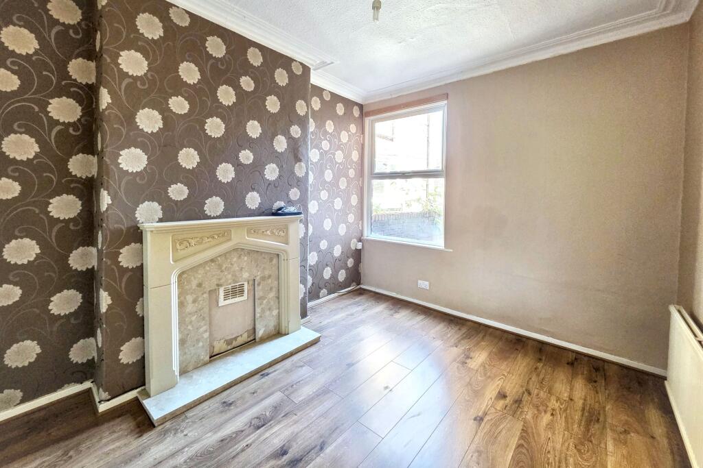 33 Birch Lane, Manchester, M13 0NW