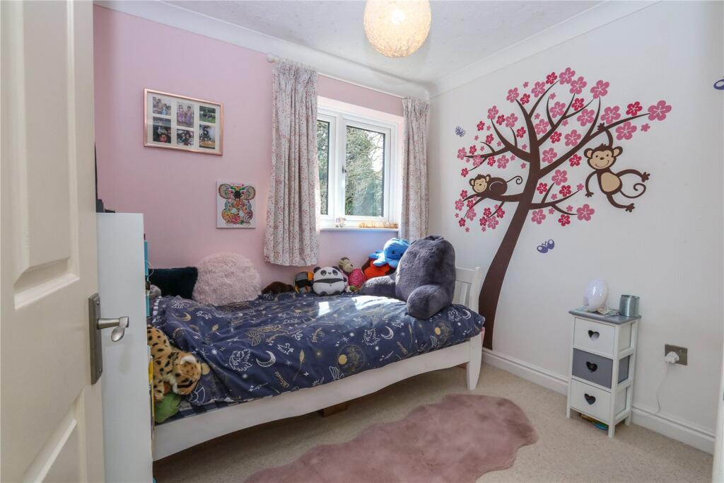 Bedroom 5