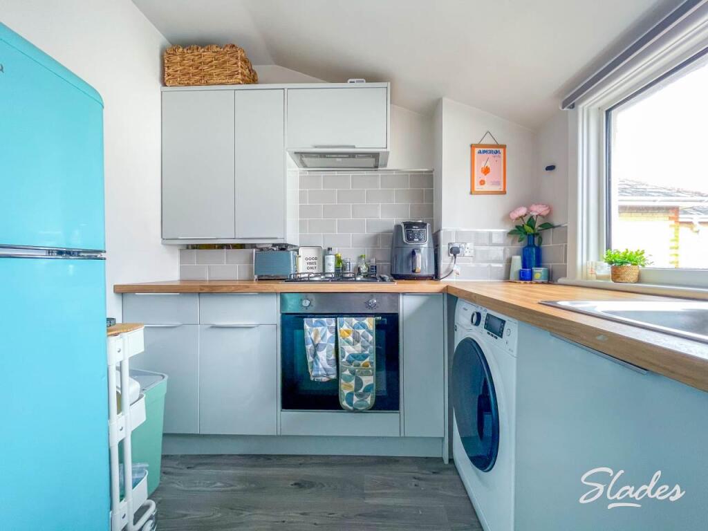 18a droxford kitchen