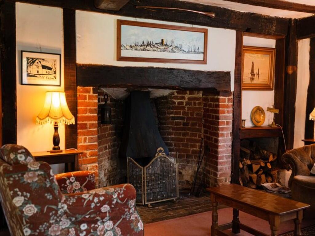 Hill Farmhouse Gr...