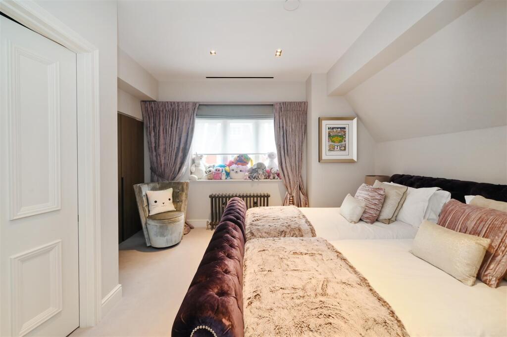 9-27-Kansington-Court (6).JPG