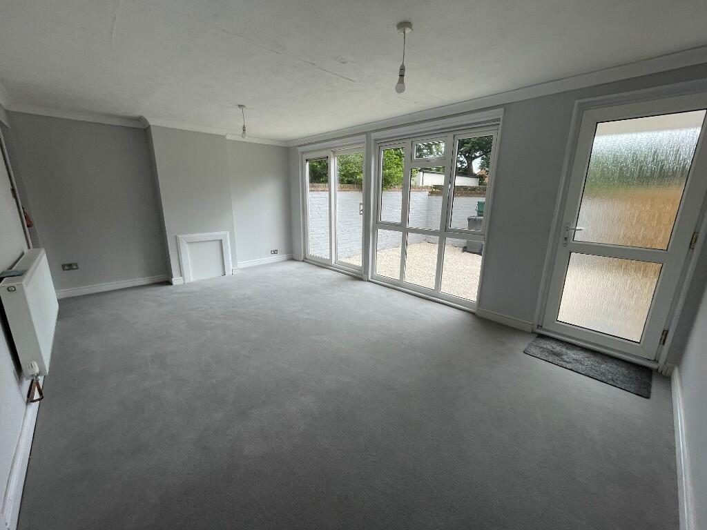 Sitting Dining room