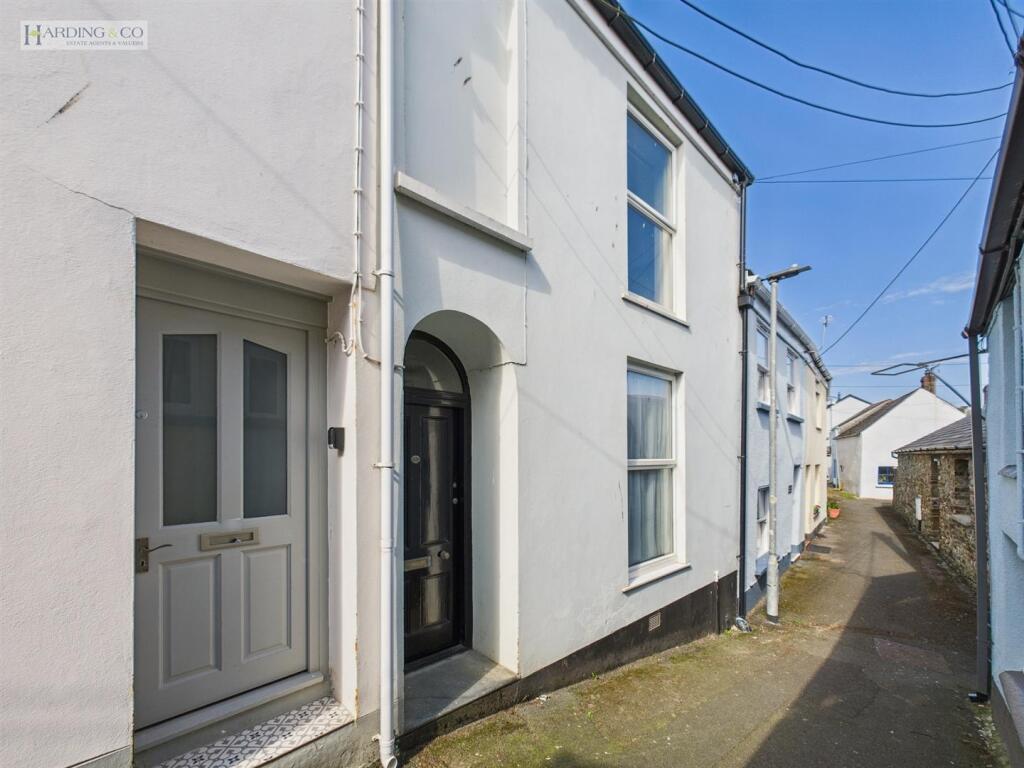 Property Front .2.jpg