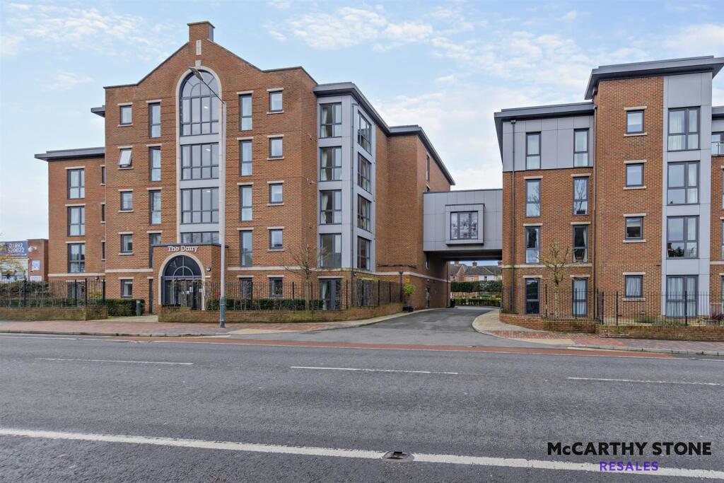 8629198-exterior07-800.jpg