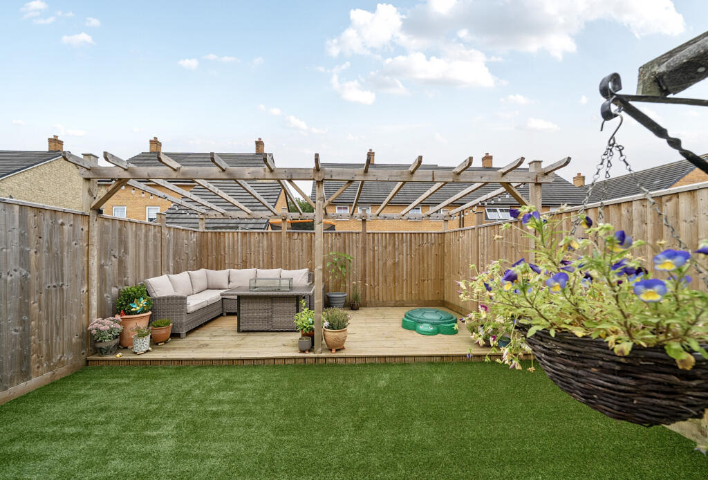 1326742-4-6878bbe...