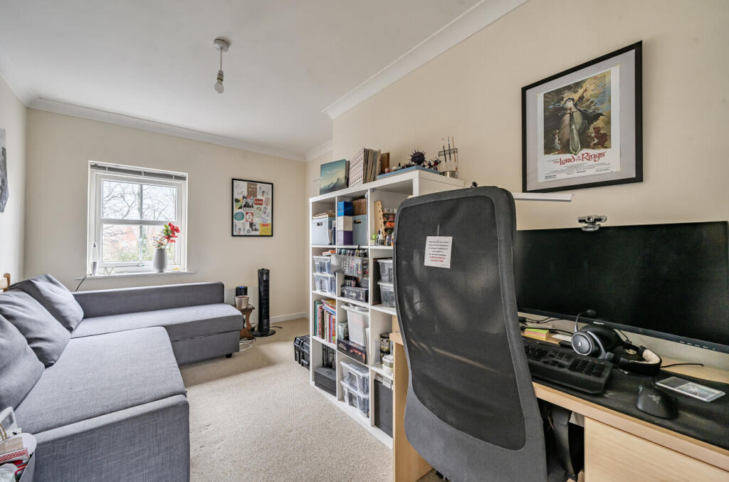 1396515-6-695fdda...