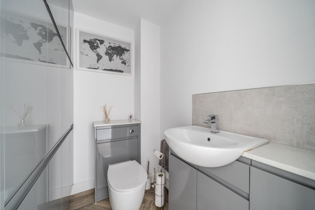 1384989-15-69270d...