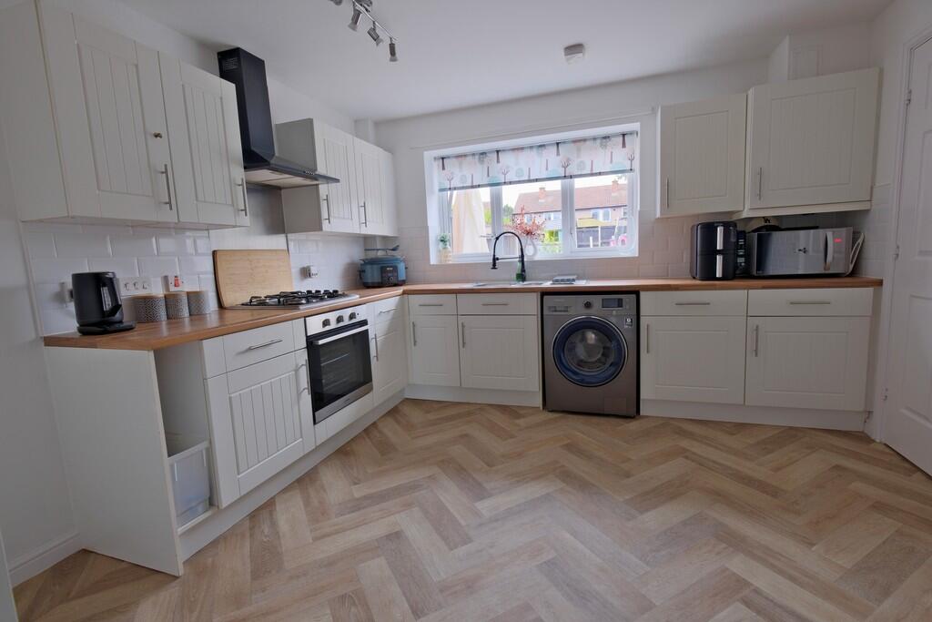 Netheroyd Place, Sharlston Common