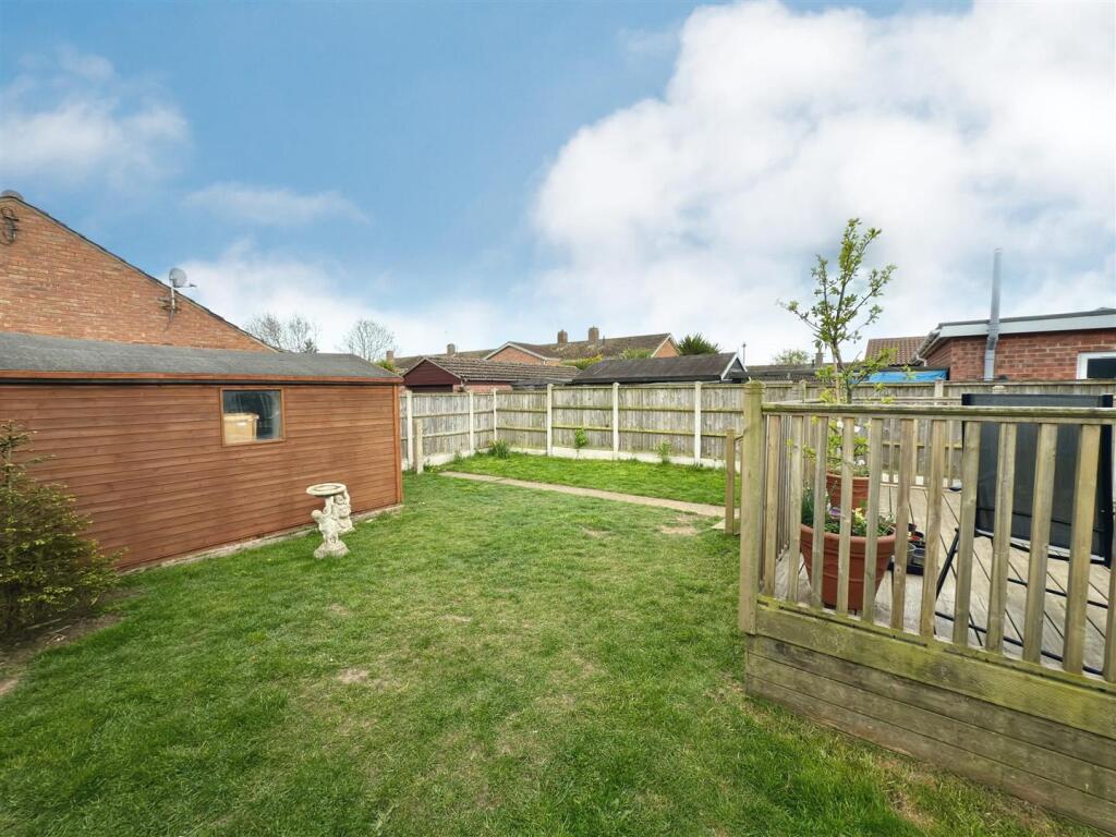 LAWNED GARDEN.jpg