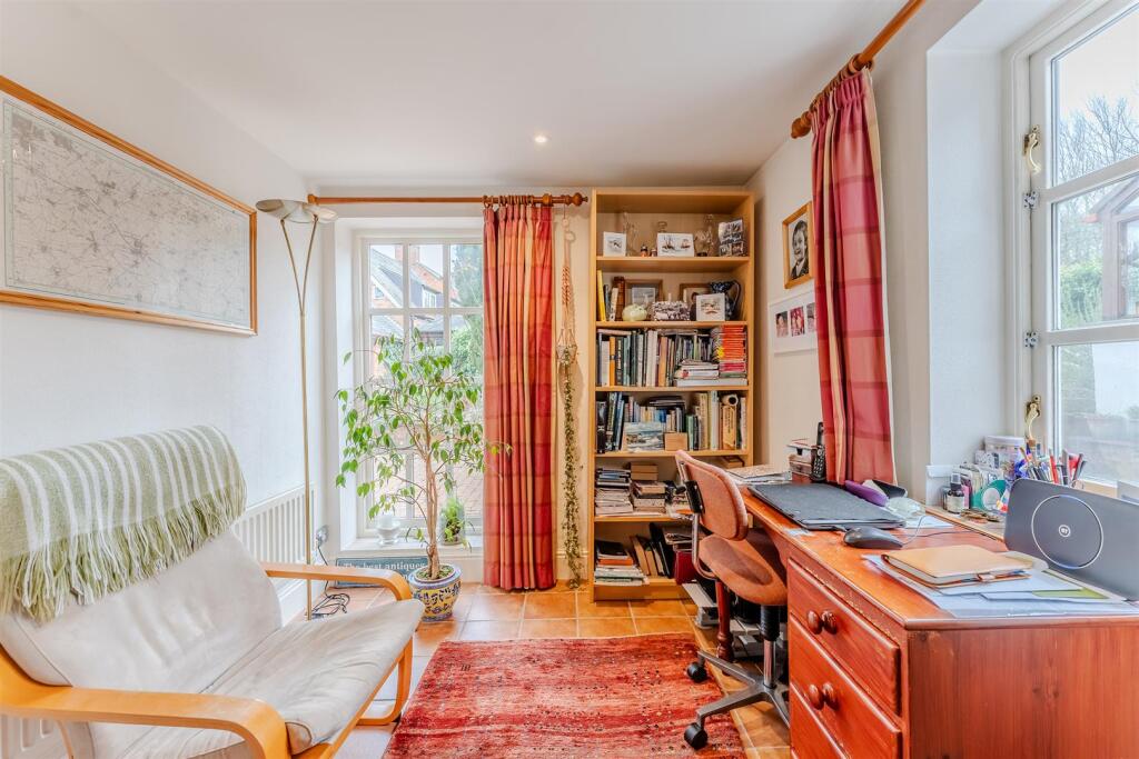 Home-47.jpg