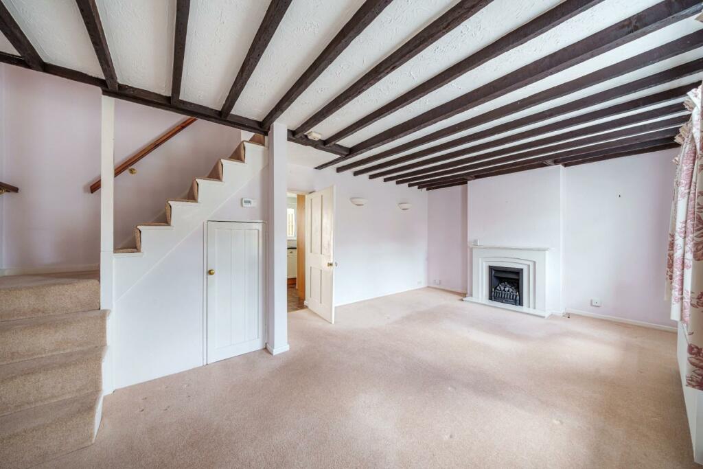 Sitting Room.JPG